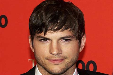  Ashton Kutcher Minta Publik Tebak Sosok Anaknya