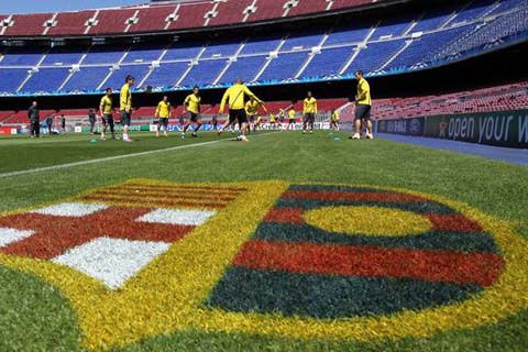  Barcelona Terancam Dilarang Main di La Liga