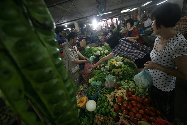  BALAI METROLOGI Awasi Timbangan di 133 Pasar Tradisional DKI