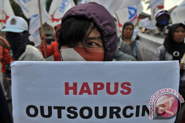  280.000 Pekerja Outsourcing BUMN Butuh Kepastian Pengangkatan