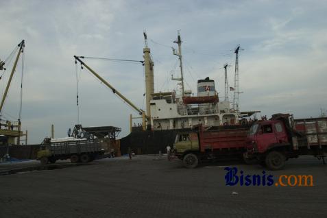  Riau Kembangkan Tanjung Buton Jadi Pelabuhan Internasional