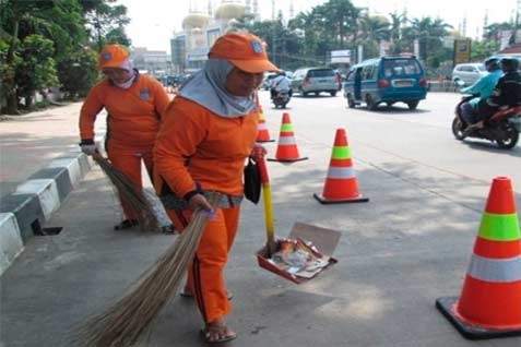  BPJS KESEHATAN: Depok Asuransikan Penyapu Jalanan