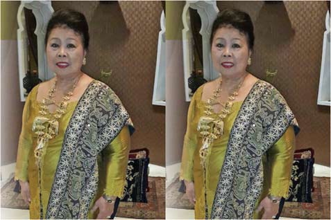  NANUK SRI HUMIYARSIH, Sang Pelestari Kain Adati