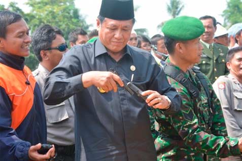  KASUS SUAP CPNS: Bupati Muratara Diperiksa Di Bareskrim Mabes Polri