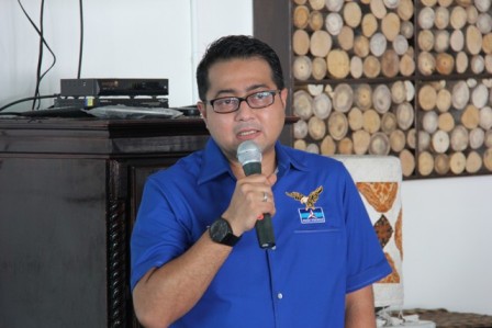  Teuku Riefky Pimpin Komisi X DPR, Ini Profilnya!