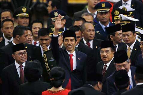  Jokowi Temui Korban Sinabung dalam Kunker Pertama sebagai Presiden