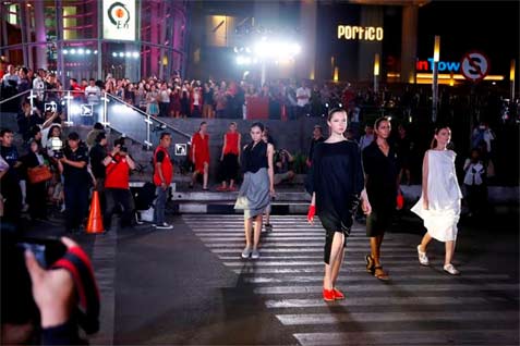  Jakarta Fashion Week 2015, Mazda Tampilkan Desainer Muda