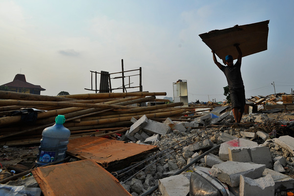  DKI Bakal Habisi Bangunan Liar