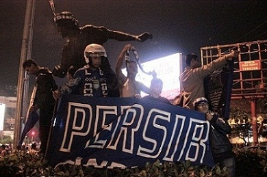  Persib Juara ISL 2014: Bobotoh Mulai Berdatangan
