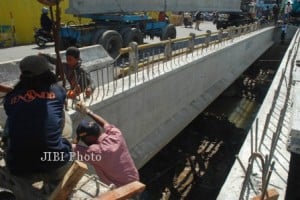  Pemprov Jabar dan Bio Farma Bangun Jembatan Gantung di Garut