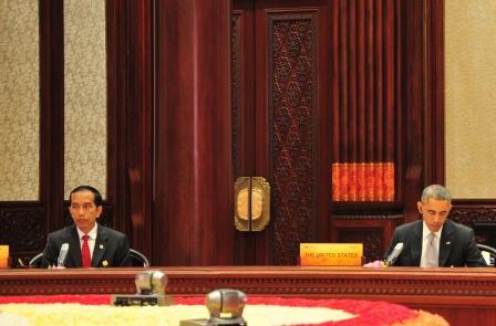  Di Forum APEC Hari Ini, Jokowi Duduk Sebelahan Dengan Obama