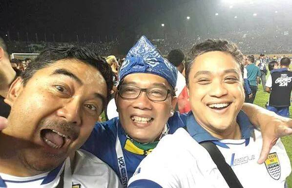  Persib Juara, Ini Daftar Sejumlah Kerugian Yang Diterima Ridwan Kamil