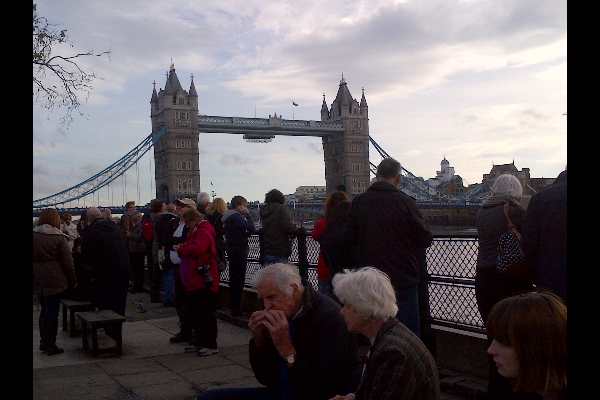  WISATA: Menyusuri Ikon Kota London dari Sungai Thames