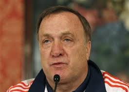  KUALIFIKASI PIALA EROPA 2016: Dick Advocaat Mundur Dari Jabatan Pelatih Serbia