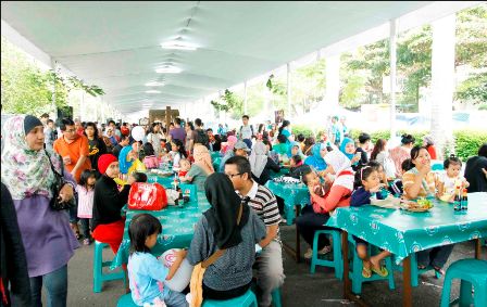  Sentra Kelapa Gading Gelar Festival Kuliner Jalanan di La Piazza