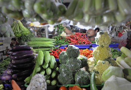  Harga Beberapa Komoditas di Pasar Pamoyanan Bandung Masih Stabil