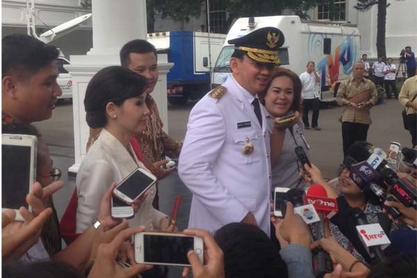  PELANTIKAN GUBERNUR DKI: Ini yang Bikin Iri Bang Yos Terhadap Ahok