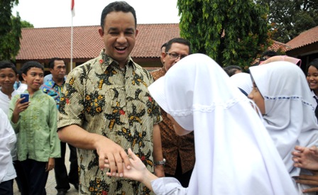  Menteri Anies Baswedan Evaluasi Pelaksanaan Kurikulum 2013