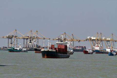  Sejak Diterapkan Klasterisasi, Arus Petikemas Terminal Berlian Tanjung Perak Capai 1 Juta Teus