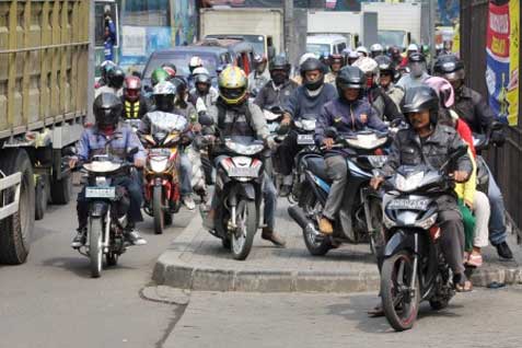  Kurir Dikecualikan Dalam Larangan Sepeda Motor DKI