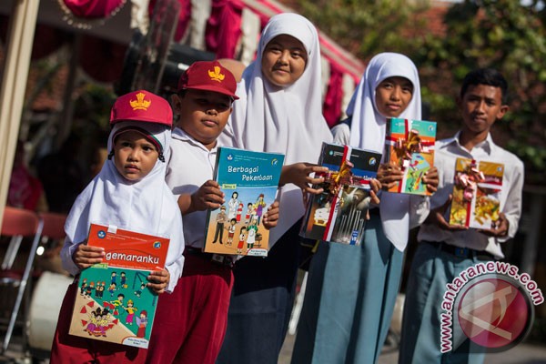  Anies Baswedan: Kurikulum 2013 Tidak Diganti Tapi Dievaluasi