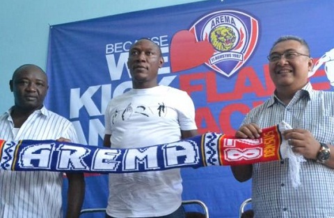  Wah Arema Rekrut Mantan Striker di Liga Inggris, Ini Orangnya