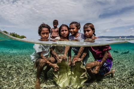  Ini Pesan di Balik Film &quot;The Guardians of Raja Ampat&quot;