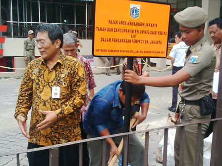  Tunggak Pajak Rp1,8 Miliar, Mal Green Tebet Disegel