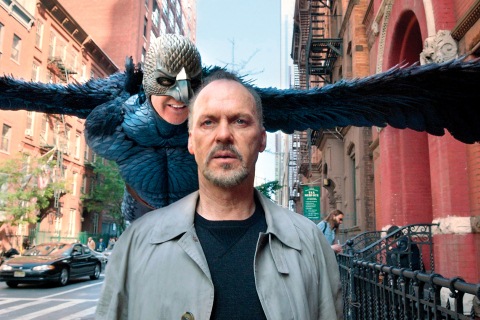 Michael Keaton dalam film Birdman/EW