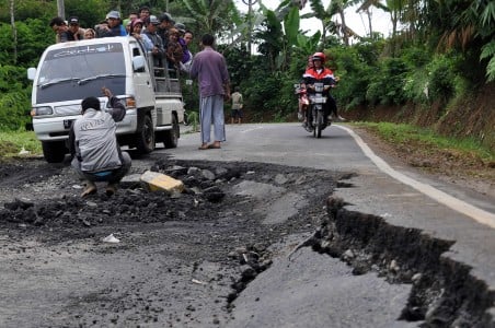  LONGSOR BANJARNEGARA & WONOSOBO: Begini Penjelasan Gubernur Jateng Ganjar Pranowo