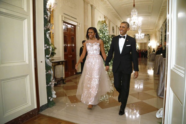  Ternyata, Michelle Obama Tak Pernah Pakai Hadiah Natal Yang Dibelikan Obama