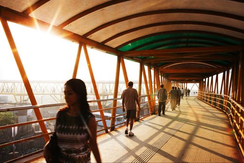  Proyek Skywalk Bandung Bisa Dilanjutkan Tahun Depan