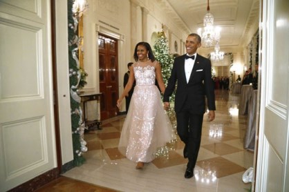  NATAL 2014: Barack Obama Pusing Cari Hadiah Natal untuk Sang Istri