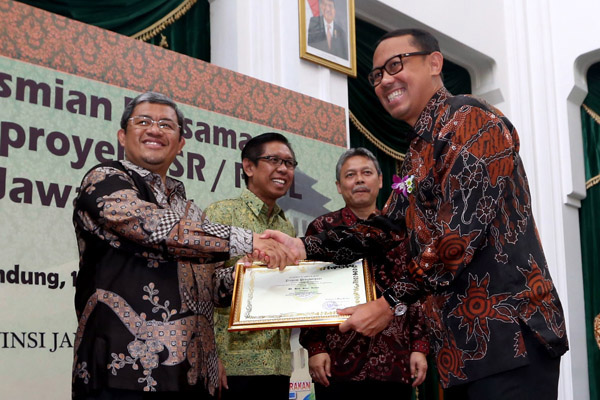  FOTO: BJB Salurkan Dana Rp20 Miliar untuk CSR 2014