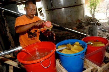  Minyak Atsiri Lebak Tembus Pasar Eropa dan Amerika Serikat