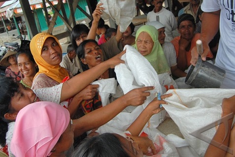  OP BERAS, 100 Ton Digelontorkan di Lima Pasar Kota Bogor