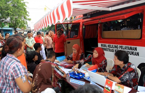  Begini Cara Gubernur Ahok Sikat Calo di Jakarta