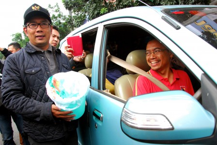  PUTING BELIUNG BANDUNG: 700 Rumah Hancur, 1 Tewas