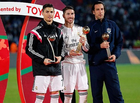  Kalahkan Ronaldo, Sergio Ramos Terima Penghargaan Bola Emas Piala Dunia Antar Klub 2014