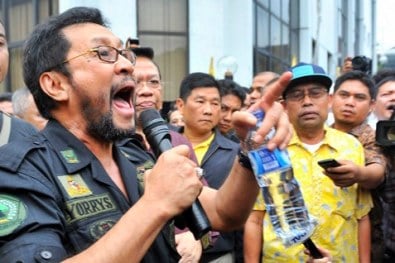  GOLKAR TERBELAH: Pertemuan Perdana Juru Runding Diharapkan Positif