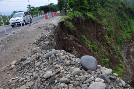  Rumah Warga Gunung Kidul Hancur Akibat Longsor