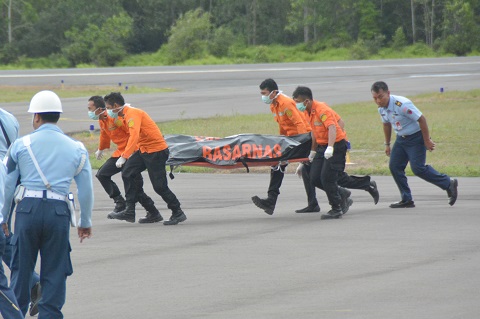  Firasat Sang Ayah ke Anaknya yang Jadi Korban di Pesawat Airasia