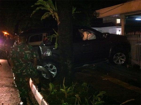  Rumah Panglima TNI Moeldoko Diseruduk Pajero