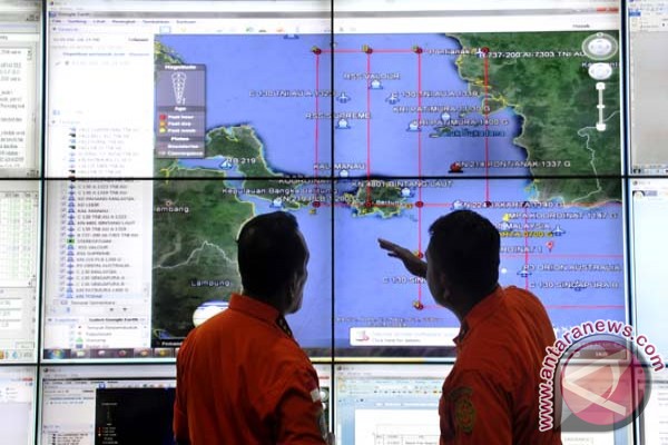  Satu Bagian AirAsia QZ8501 & 1 Korban Kembali Ditemukan