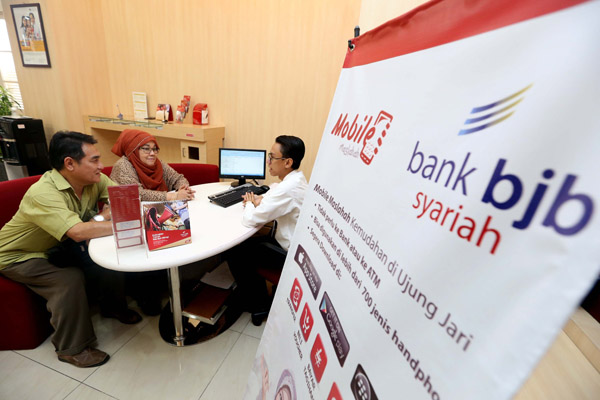  FOTO: Pangsa Pasar Perbankan Syariah Baru 5%