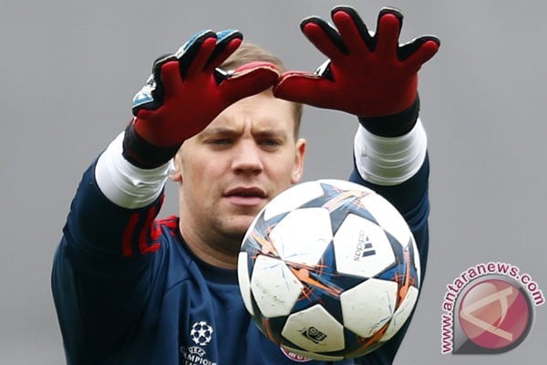  5 Alasan Manuel Neuer Layak Raih Ballon d\'Or