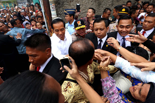  FOTO: Presiden Jokowi Blusukan di Binong Jati