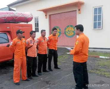  SAR Cirebon Sibuk Cari Korban Hanyut di Sungai Kuningan