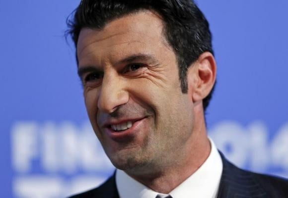  Luis Figo Ikut Pencalonan Presiden FIFA