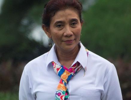  Susi Pudjiastuti Kesal Ada yang Curi-curi Foto saat Merokok